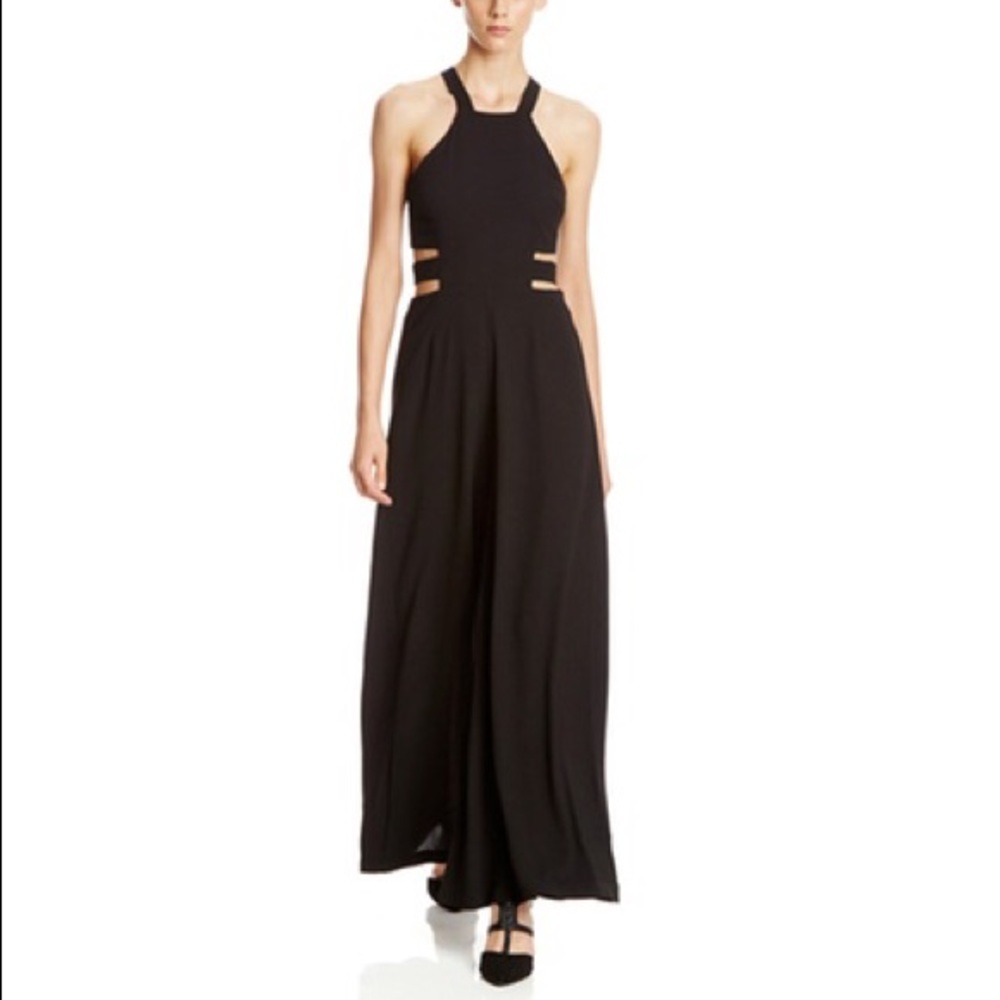 🆕Renamed black wide leg cut out jumpsuit